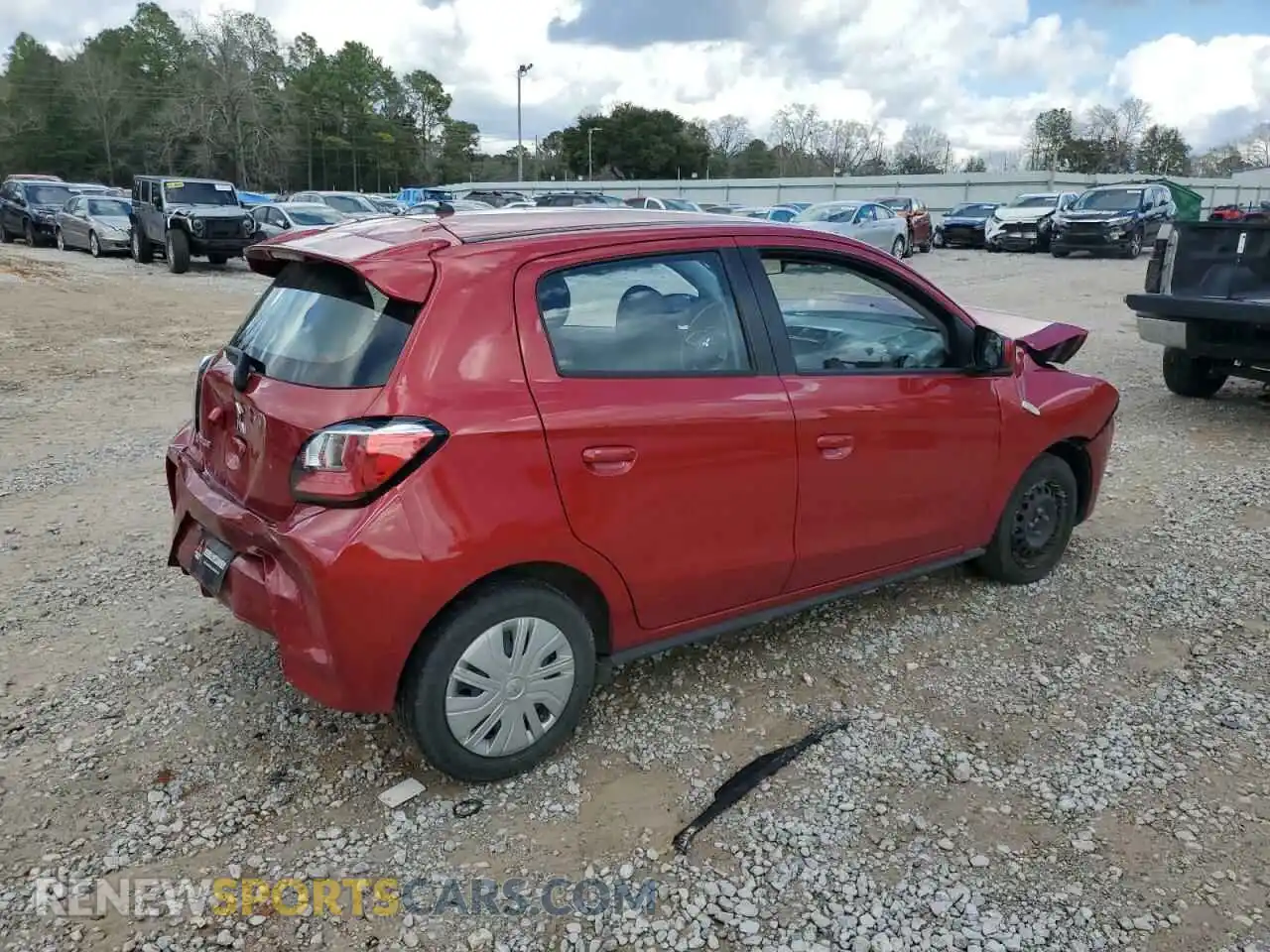 3 fotografías del automóvil dañado ML32AUHJ3PH004021 MITSUBISHI MIRAGE 2023