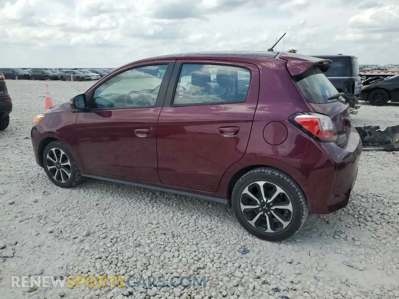 2 fotografías del automóvil dañado ML32AWHJ7PH007192 MITSUBISHI MIRAGE 2023