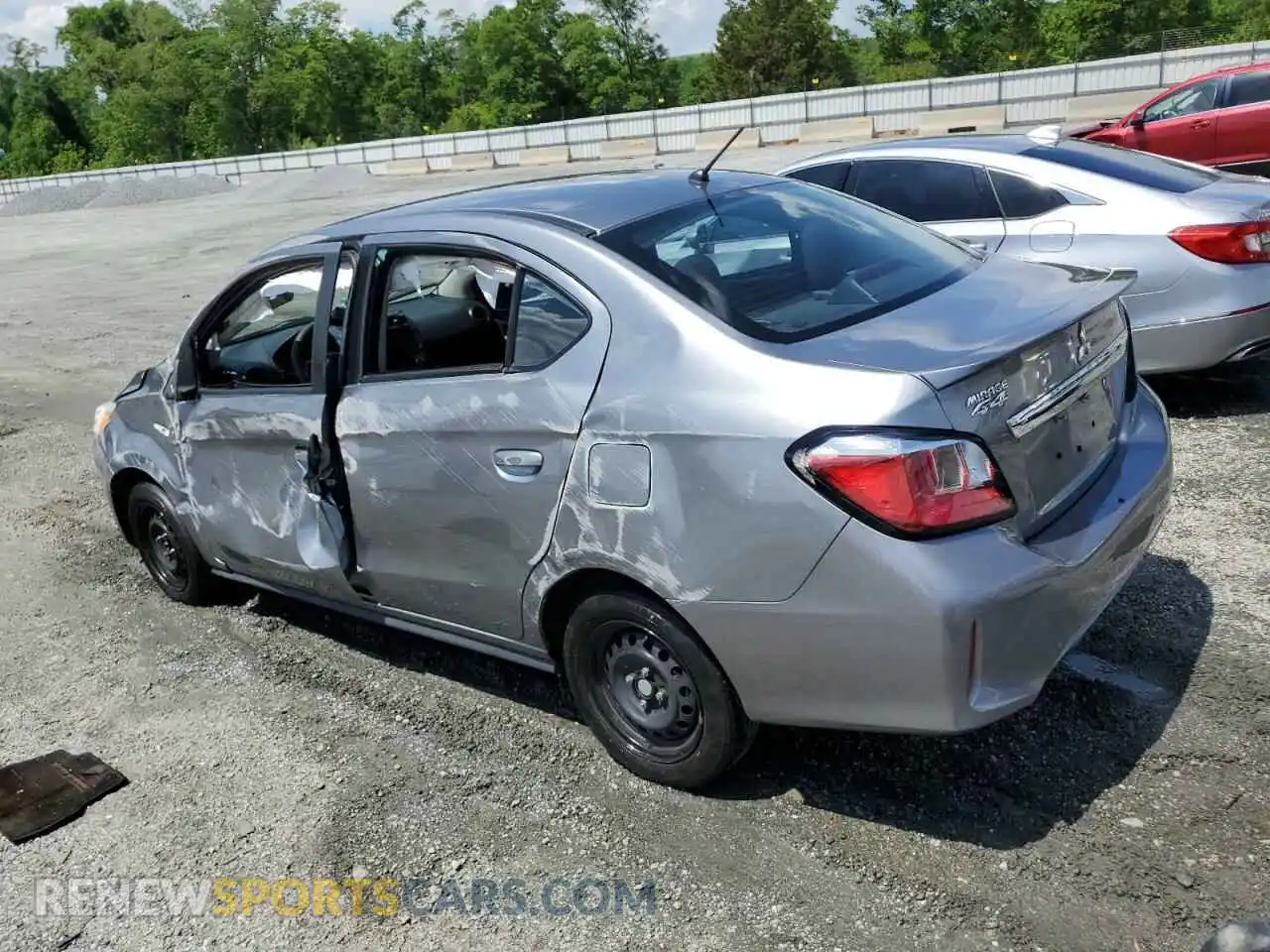 2 fotografías del automóvil dañado ML32FUFJ0PHF03852 MITSUBISHI MIRAGE 2023