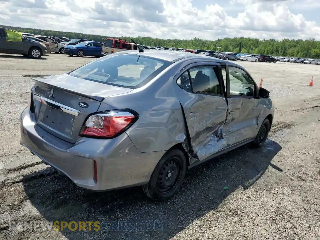 3 fotografías del automóvil dañado ML32FUFJ0PHF03852 MITSUBISHI MIRAGE 2023