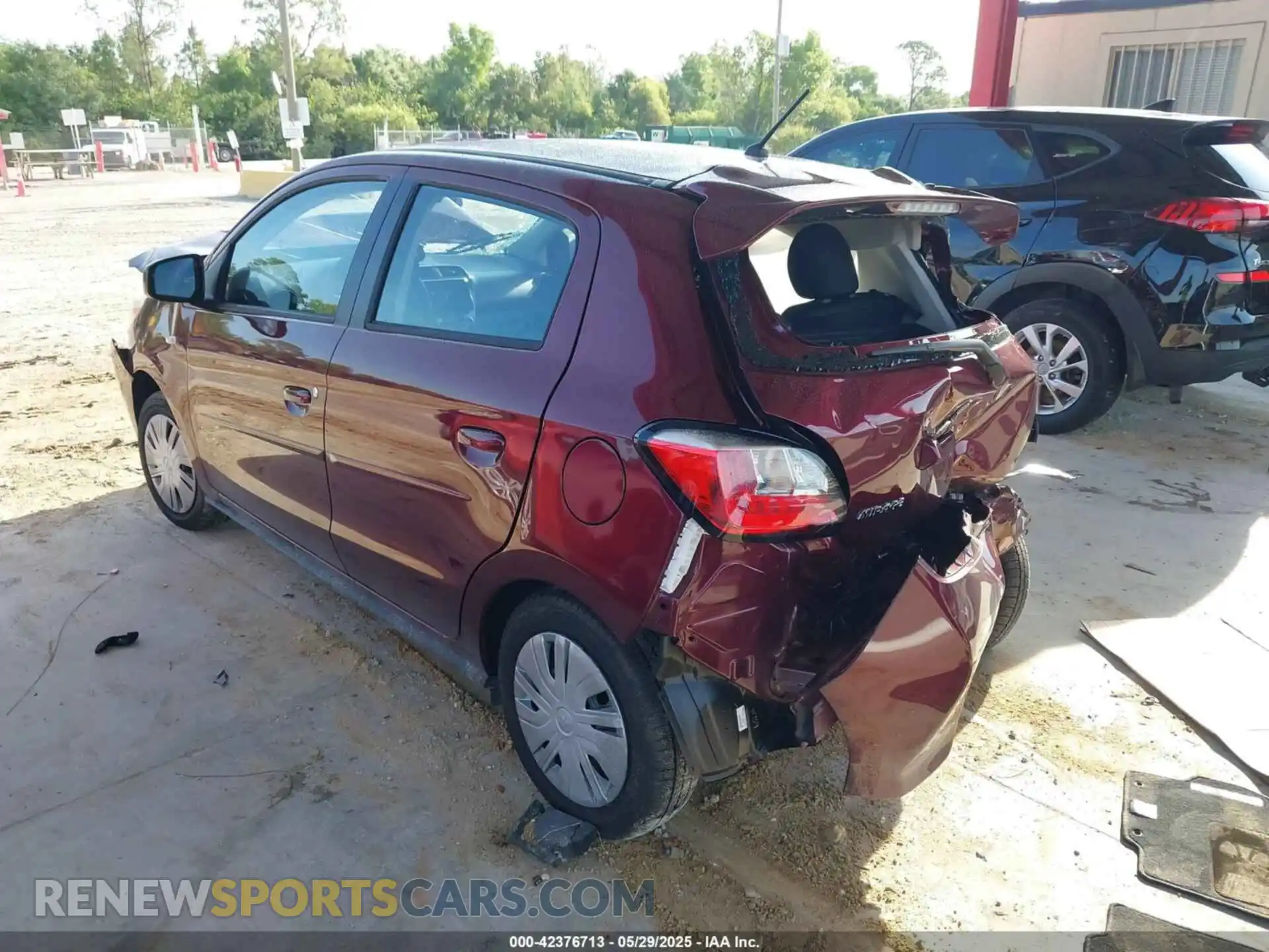 3 fotografías del automóvil dañado ML32AUHJ2RH037790 MITSUBISHI MIRAGE 2024