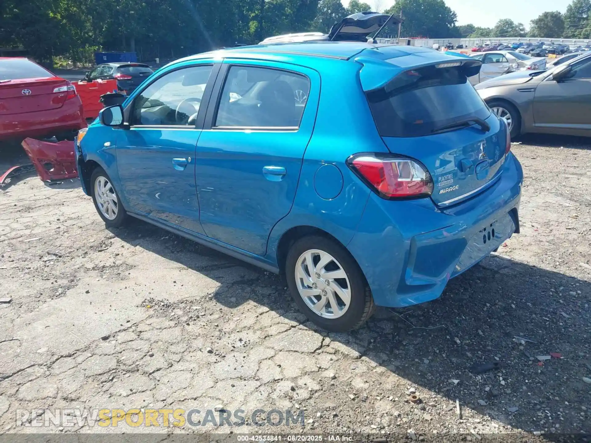 3 fotografías del automóvil dañado ML32AUHJ5RH007361 MITSUBISHI MIRAGE 2024