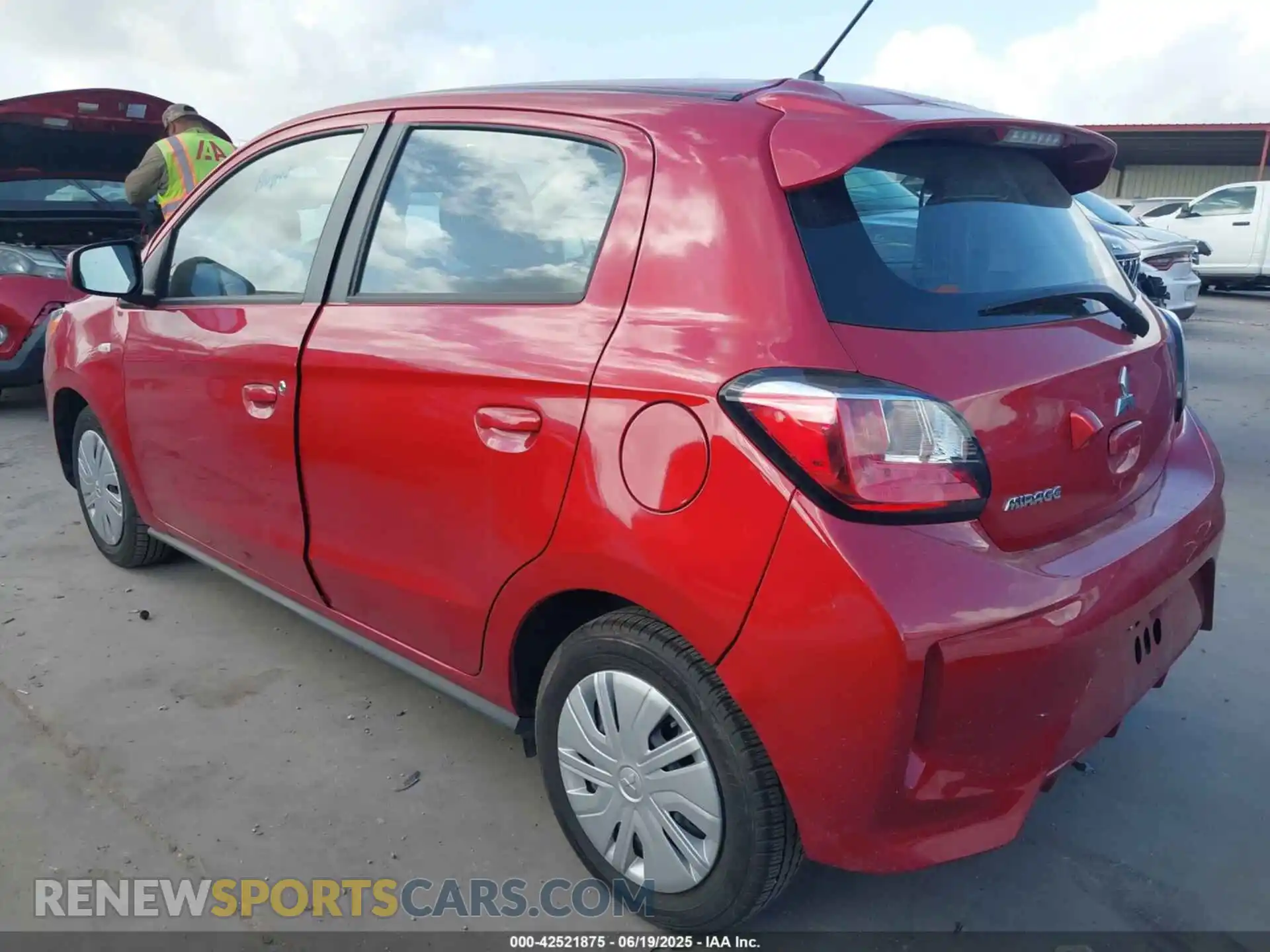3 fotografías del automóvil dañado ML32AUHJ7RH020287 MITSUBISHI MIRAGE 2024