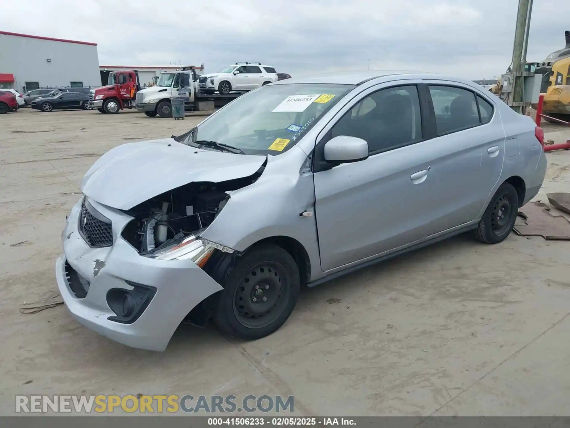 2 fotografías del automóvil dañado ML32F3FJXLHF00932 MITSUBISHI MIRAGE G4 2020