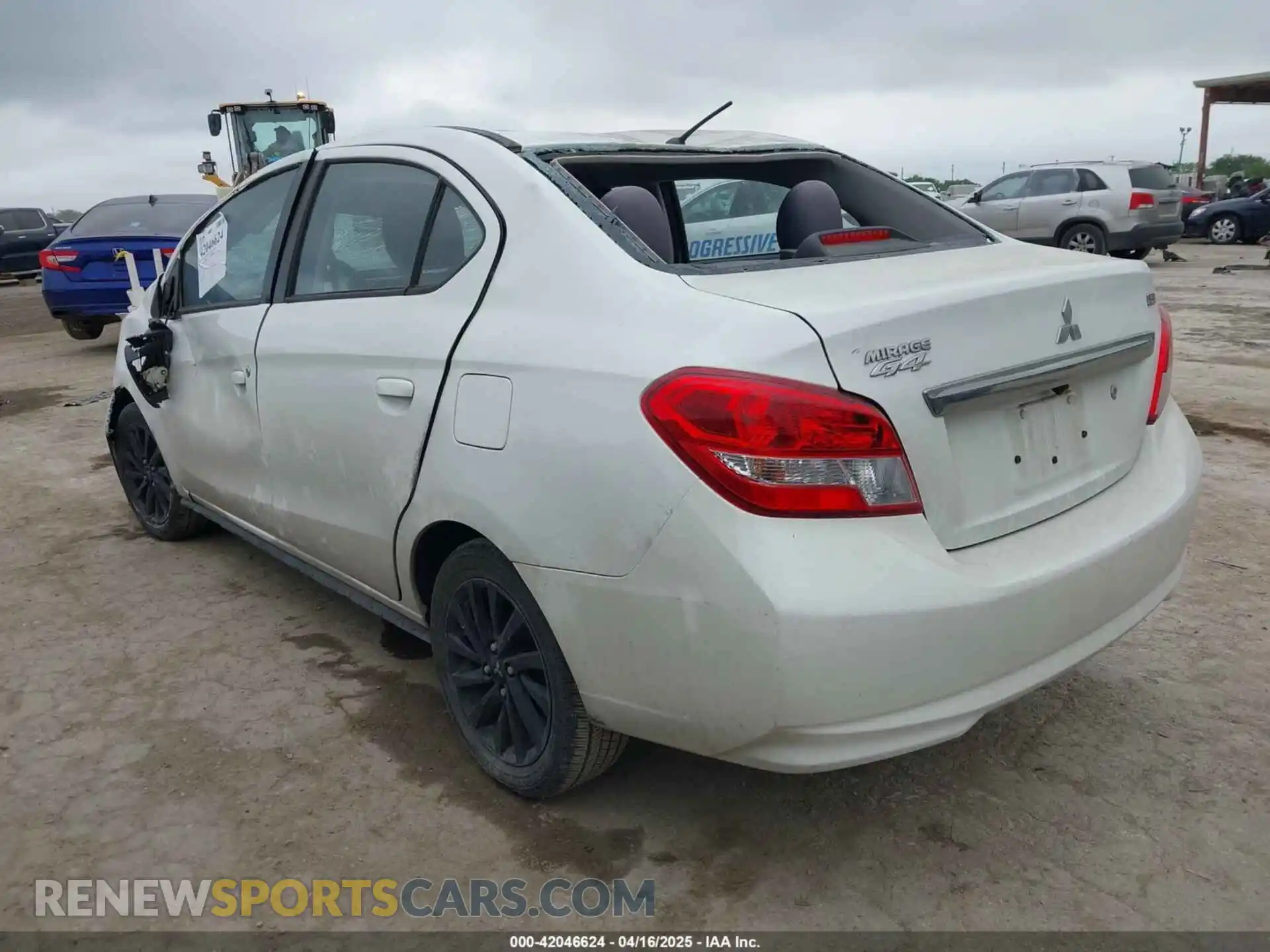 3 Photograph of a damaged car ML32F4FJ4LHF02441 MITSUBISHI MIRAGE G4 2020