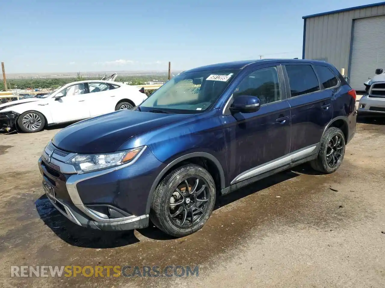 1 Photograph of a damaged car JA4AZ3A38KZ044003 MITSUBISHI OUTLANDER 2019