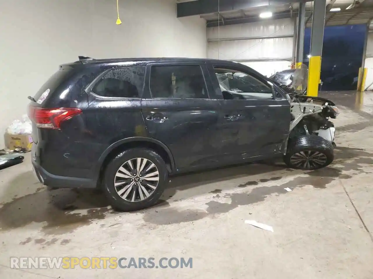 3 Photograph of a damaged car JA4AD2A34LZ044784 MITSUBISHI OUTLANDER 2020