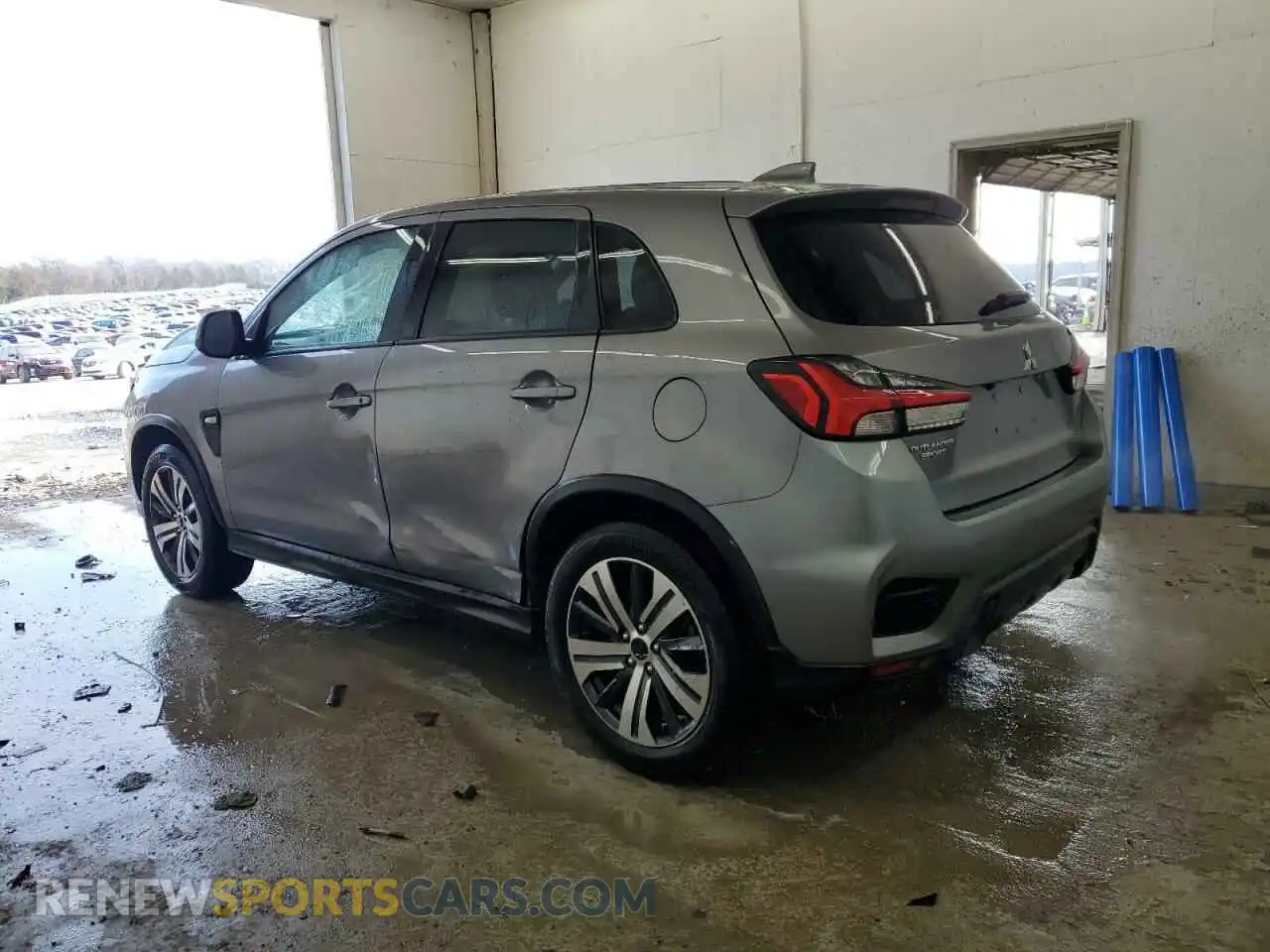 2 Photograph of a damaged car JA4AP3AU2LU022169 MITSUBISHI OUTLANDER 2020