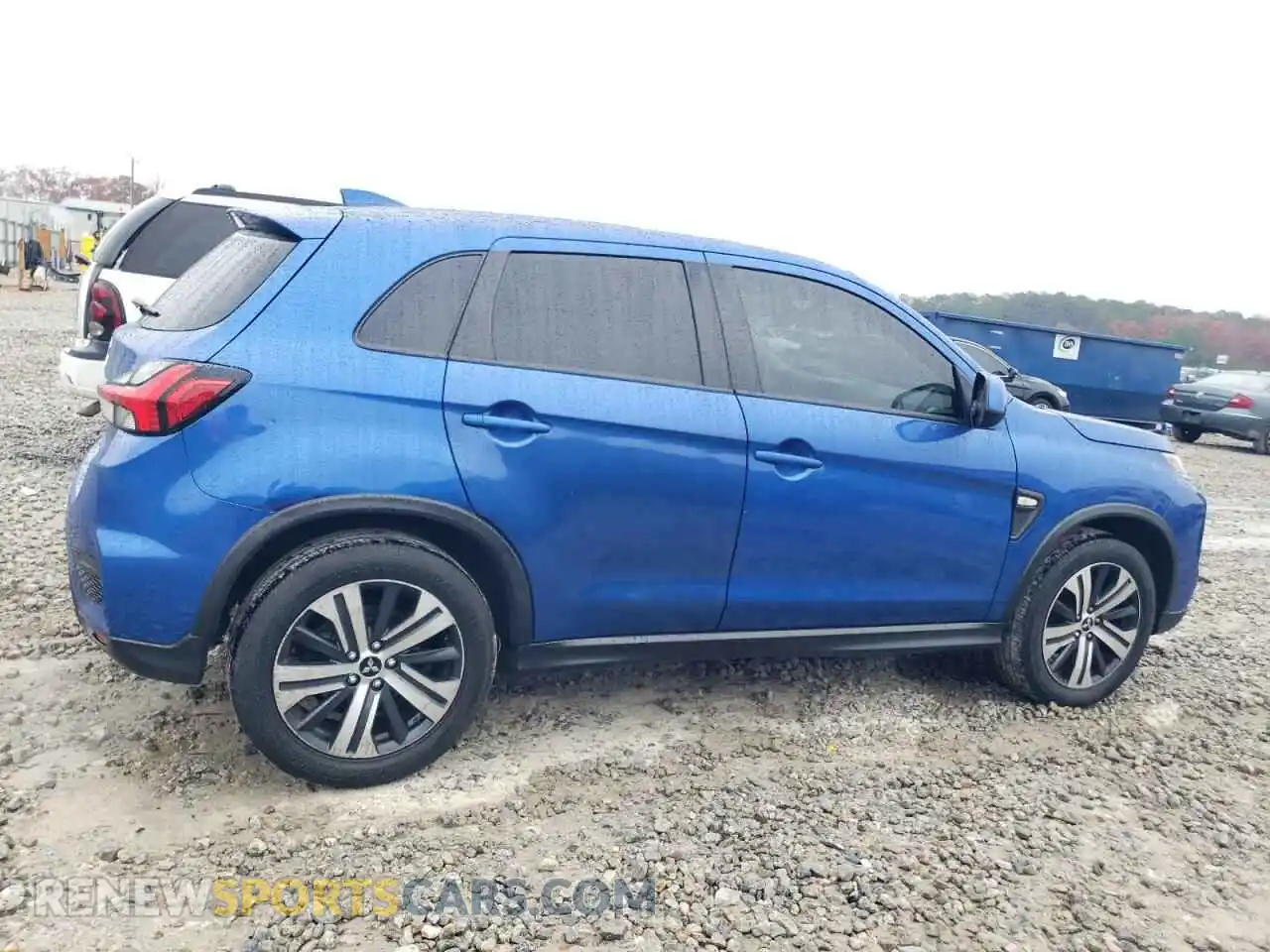 3 Photograph of a damaged car JA4AP3AU6LU012941 MITSUBISHI OUTLANDER 2020