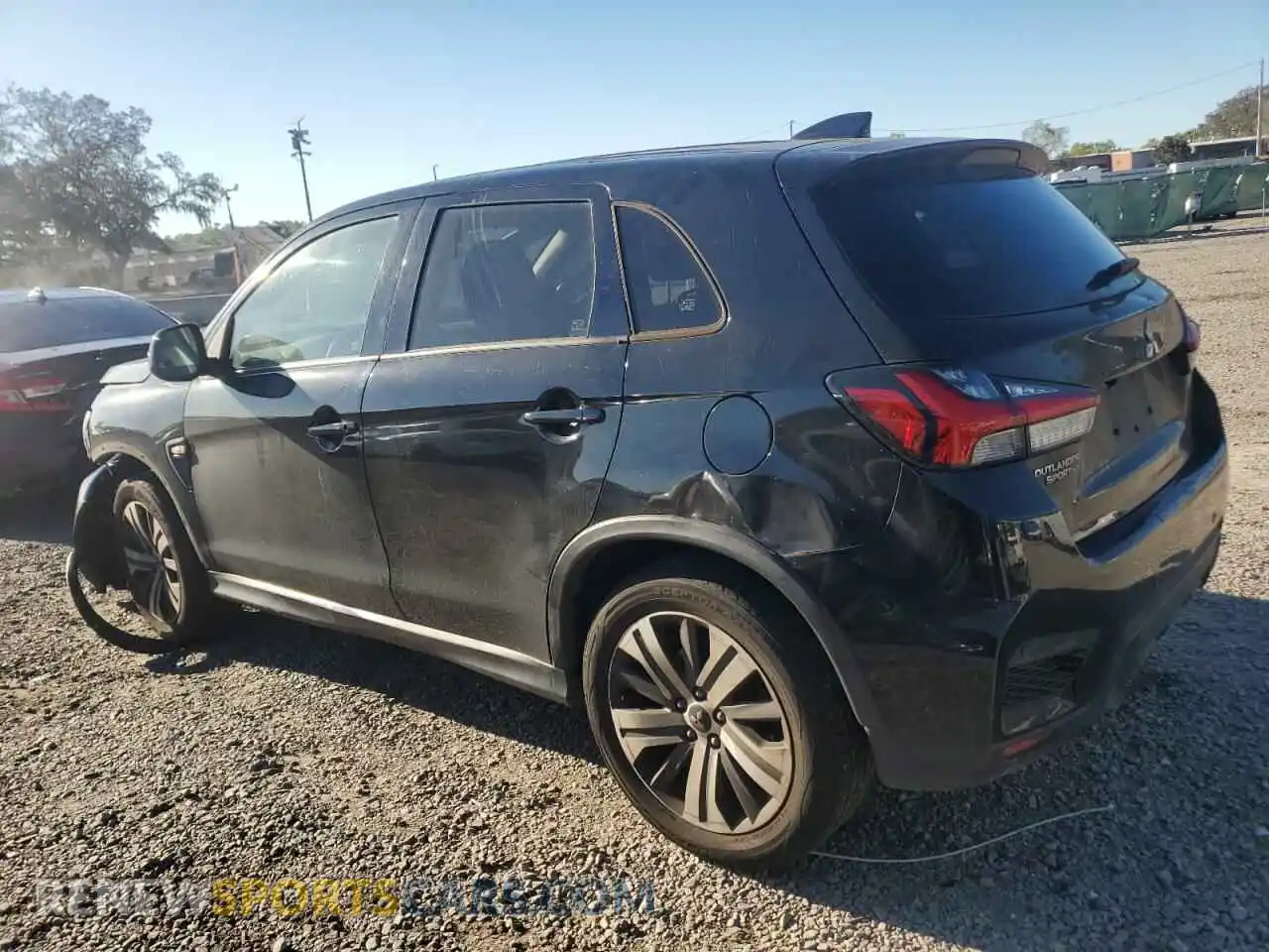 2 Photograph of a damaged car JA4AP3AU8LU006865 MITSUBISHI OUTLANDER 2020