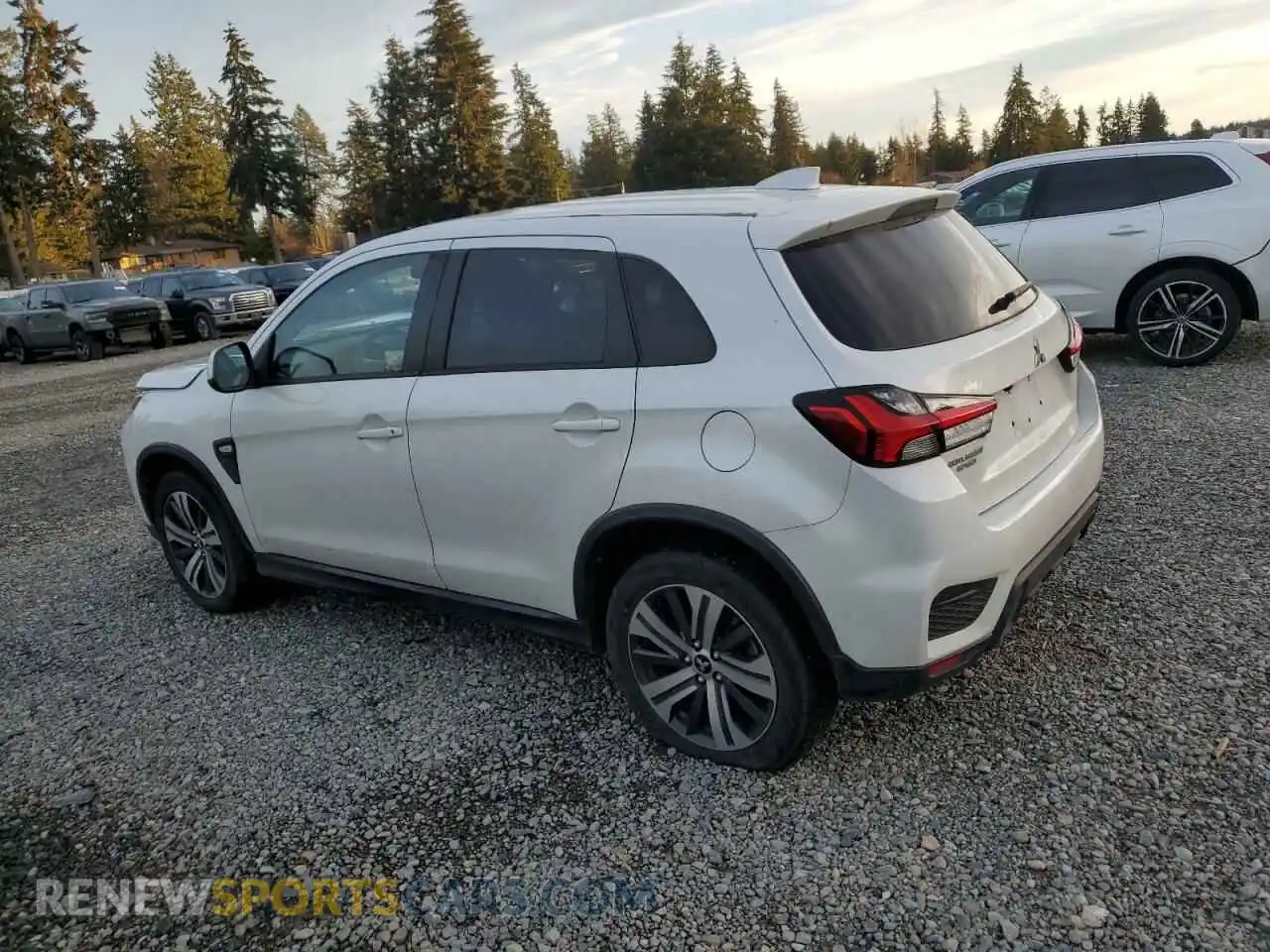 2 Photograph of a damaged car JA4AP3AU9LU022279 MITSUBISHI OUTLANDER 2020