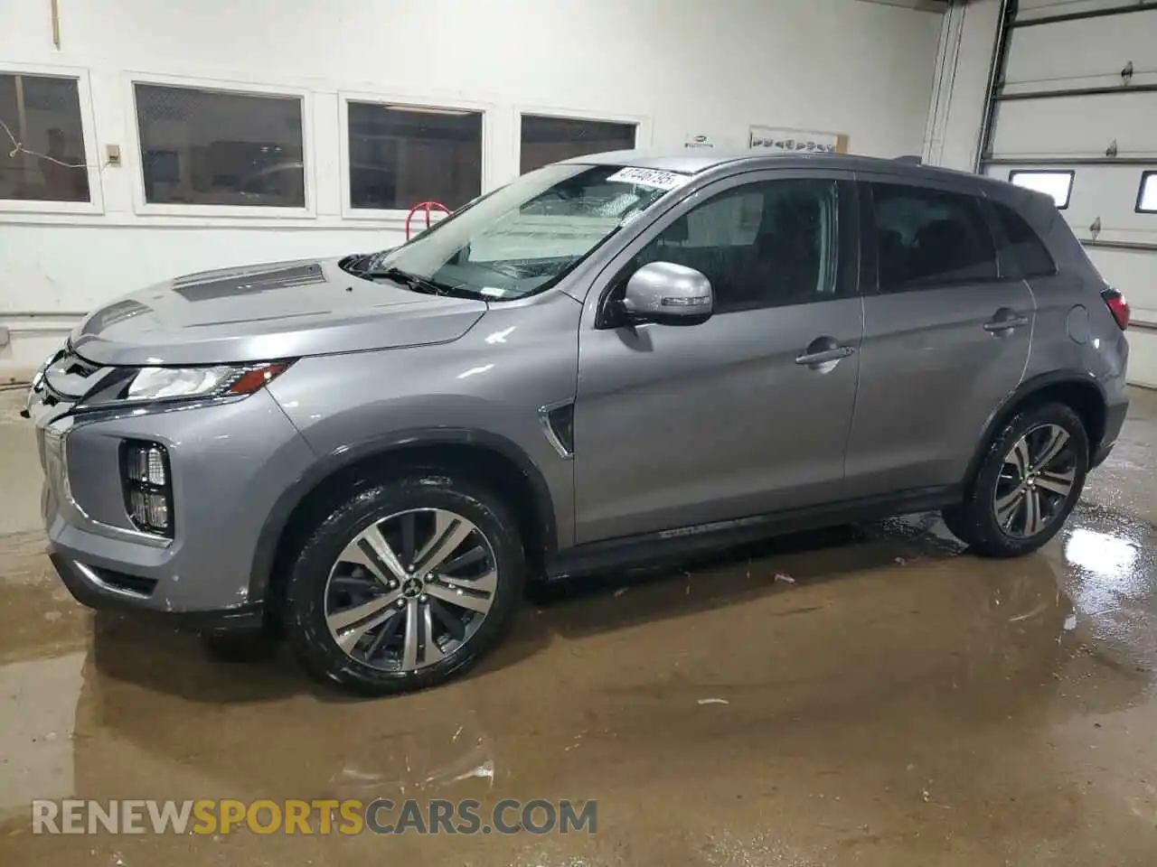 1 Photograph of a damaged car JA4AP4AU2LU003773 MITSUBISHI OUTLANDER 2020