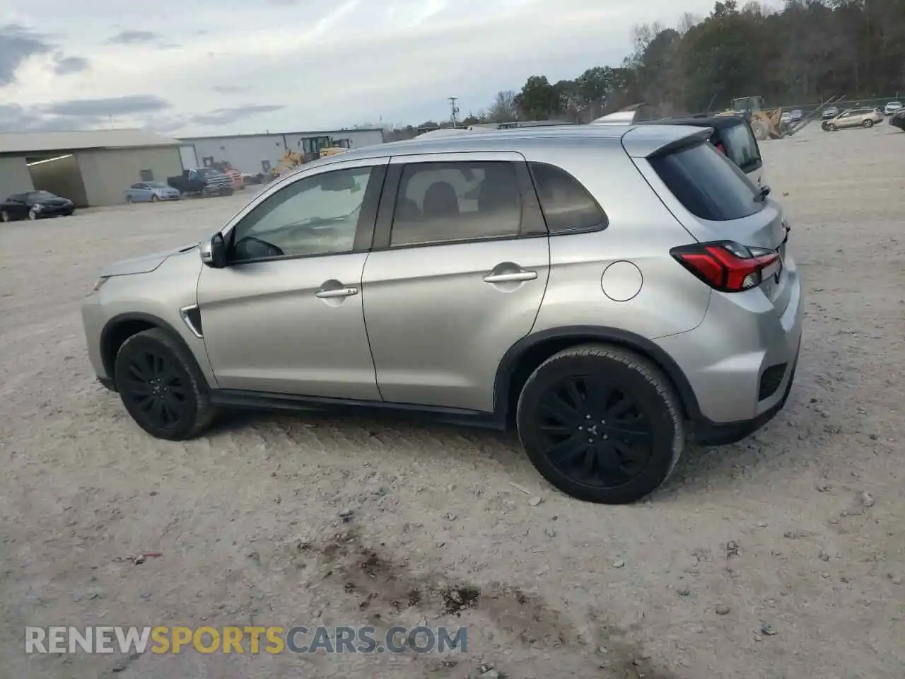 2 Photograph of a damaged car JA4AP4AU2LU029032 MITSUBISHI OUTLANDER 2020