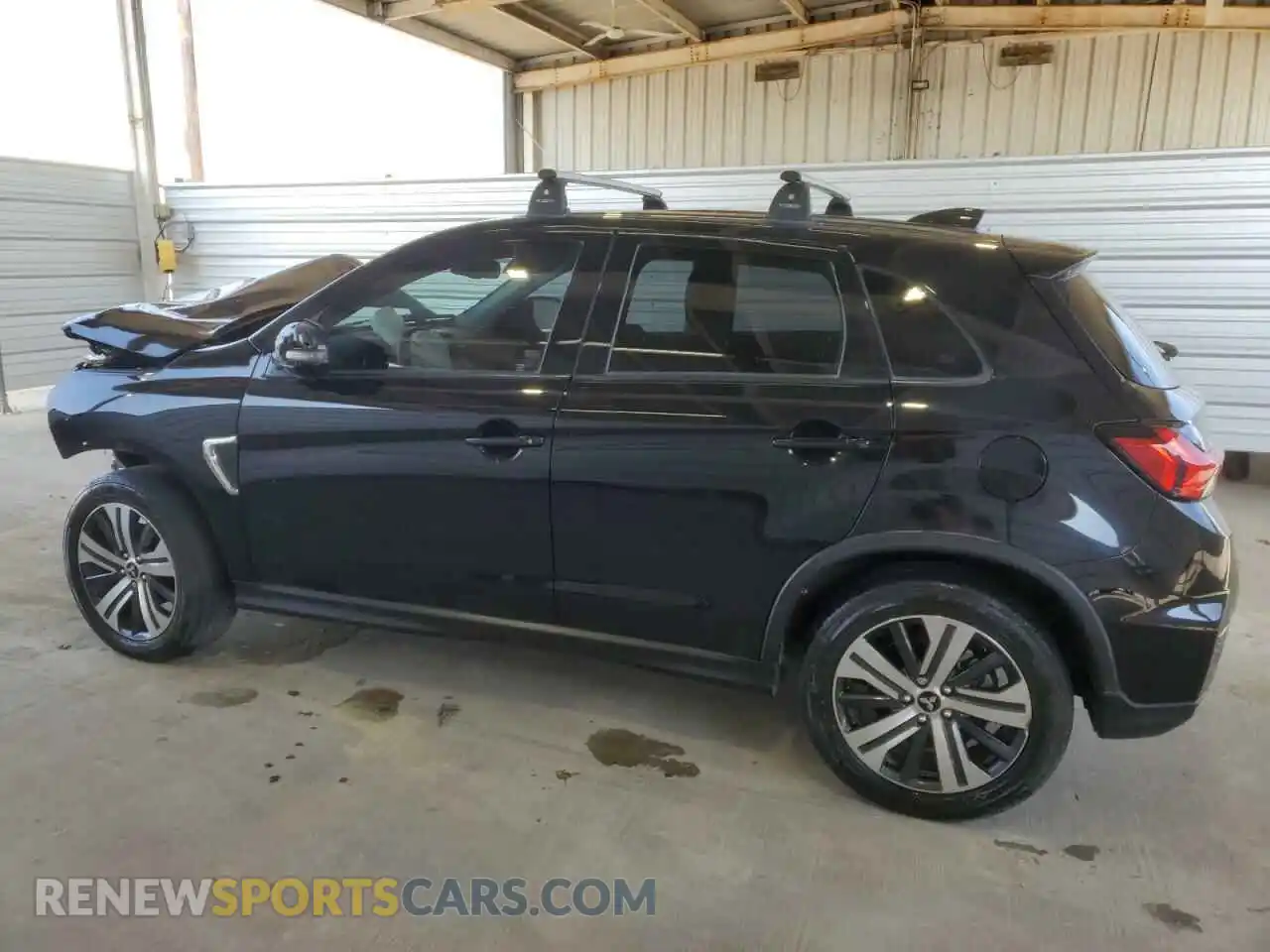 2 Photograph of a damaged car JA4AP4AU5LU005520 MITSUBISHI OUTLANDER 2020