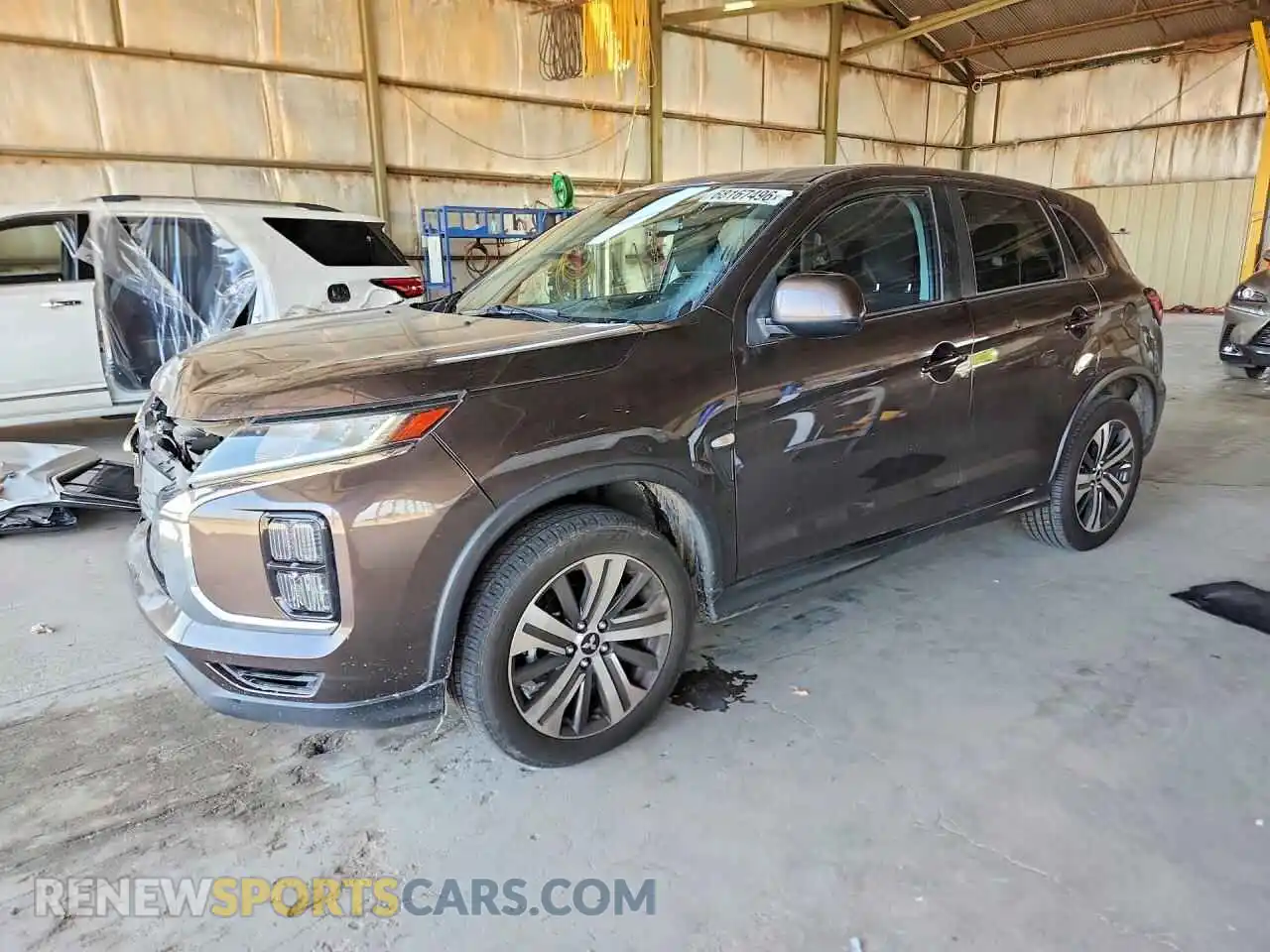 1 Photograph of a damaged car JA4APUAU1MU011106 MITSUBISHI OUTLANDER 2021