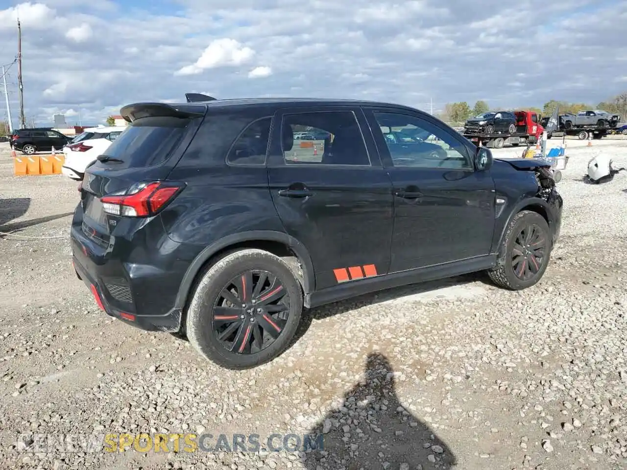 3 Photograph of a damaged car JA4APUAU2MU016539 MITSUBISHI OUTLANDER 2021
