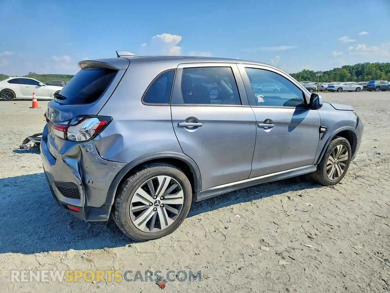 3 Photograph of a damaged car JA4APUAU2MU028836 MITSUBISHI OUTLANDER 2021