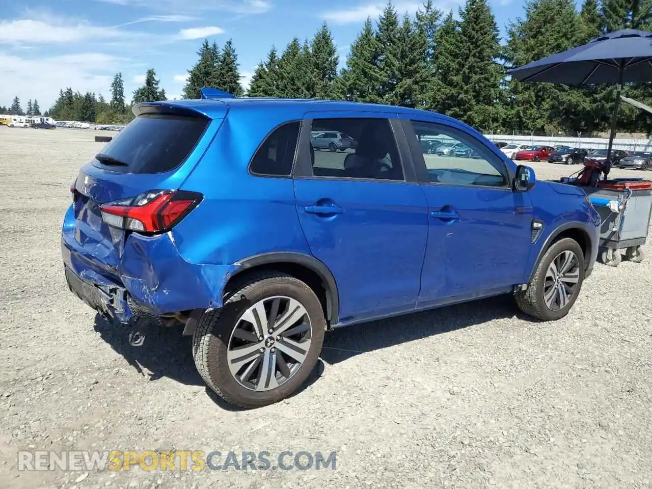 3 Photograph of a damaged car JA4APUAU3MU010670 MITSUBISHI OUTLANDER 2021