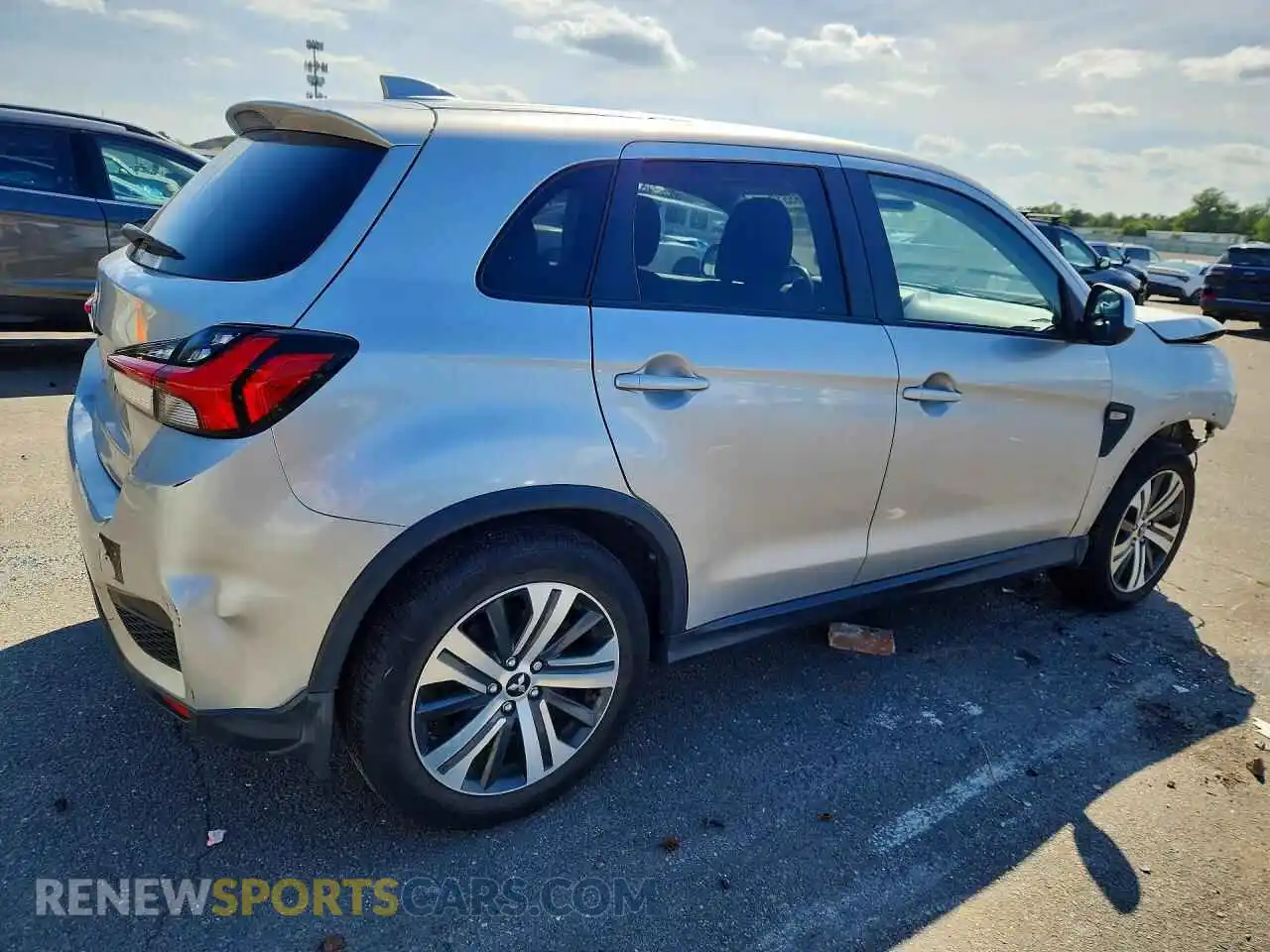 3 Photograph of a damaged car JA4APUAU3MU027002 MITSUBISHI OUTLANDER 2021