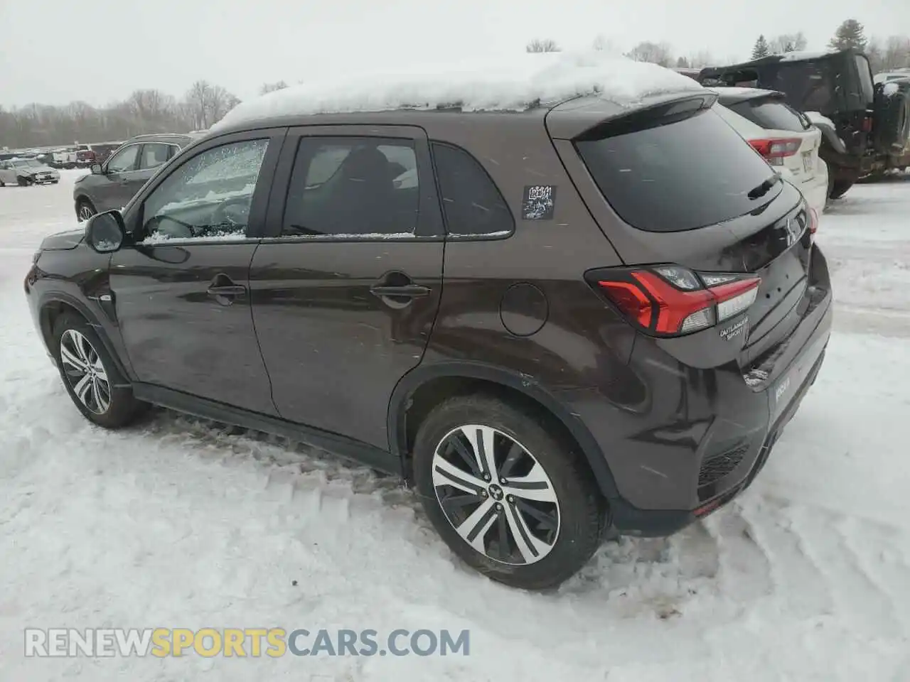2 Photograph of a damaged car JA4APUAU5MU006958 MITSUBISHI OUTLANDER 2021
