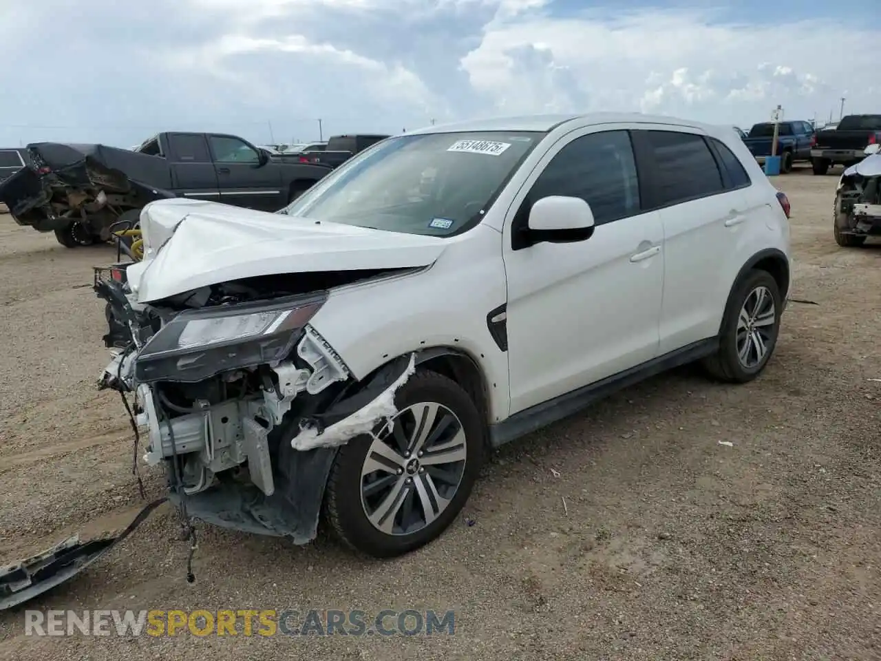 1 Photograph of a damaged car JA4APUAU5MU014560 MITSUBISHI OUTLANDER 2021