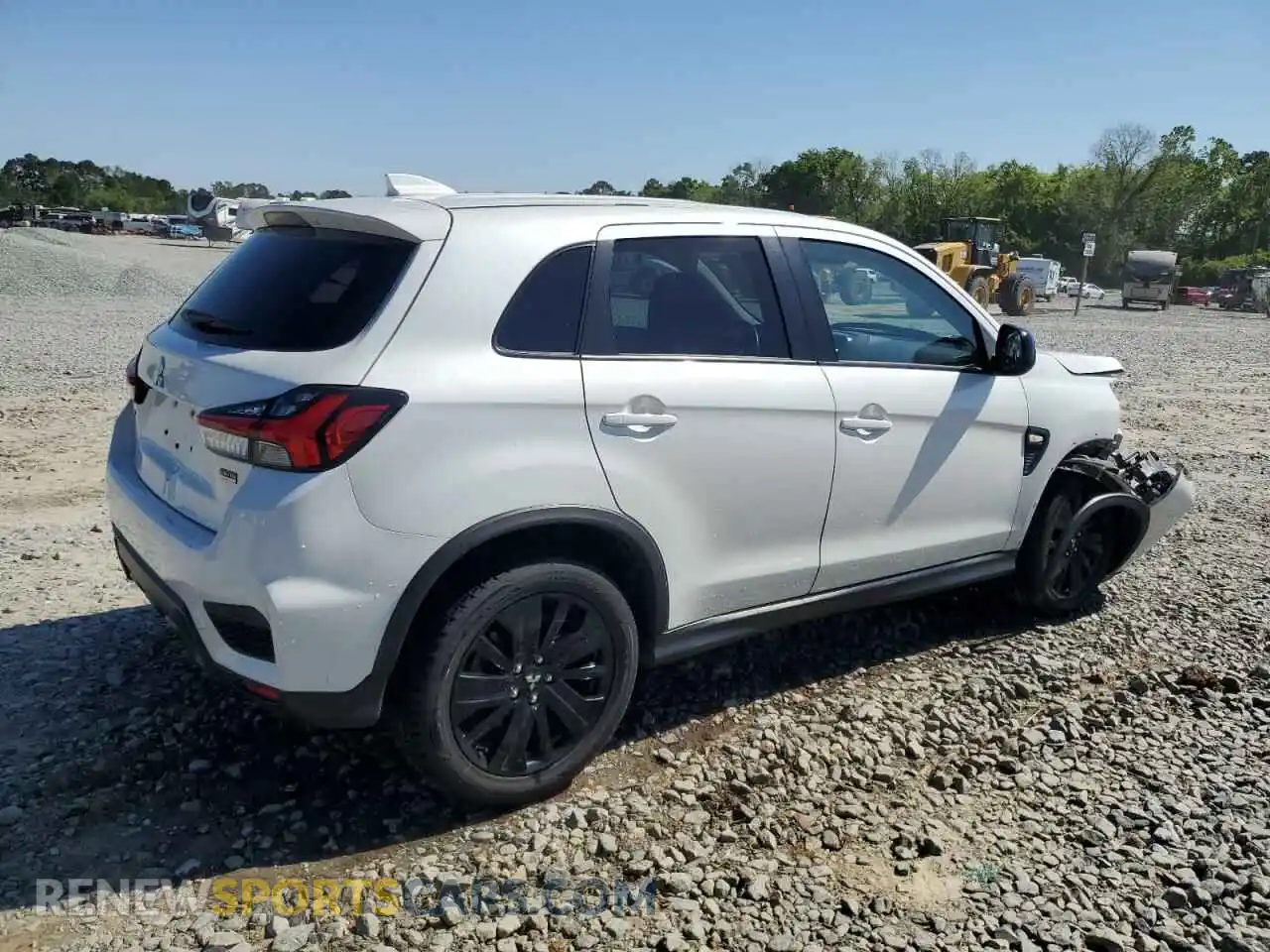3 fotografías del automóvil dañado JA4APUAU6MU030699 MITSUBISHI OUTLANDER 2021