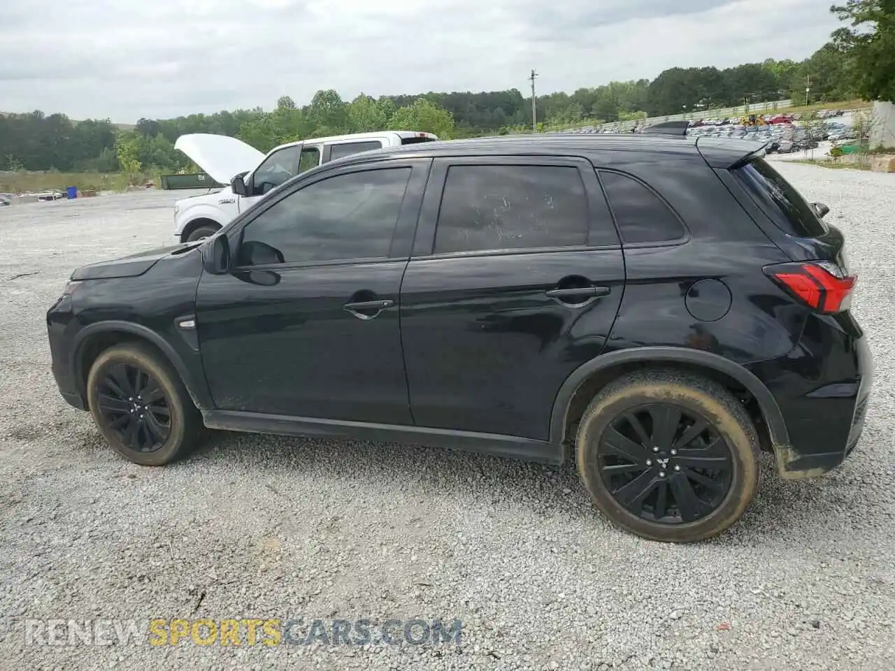 2 Photograph of a damaged car JA4APUAU9MU020538 MITSUBISHI OUTLANDER 2021