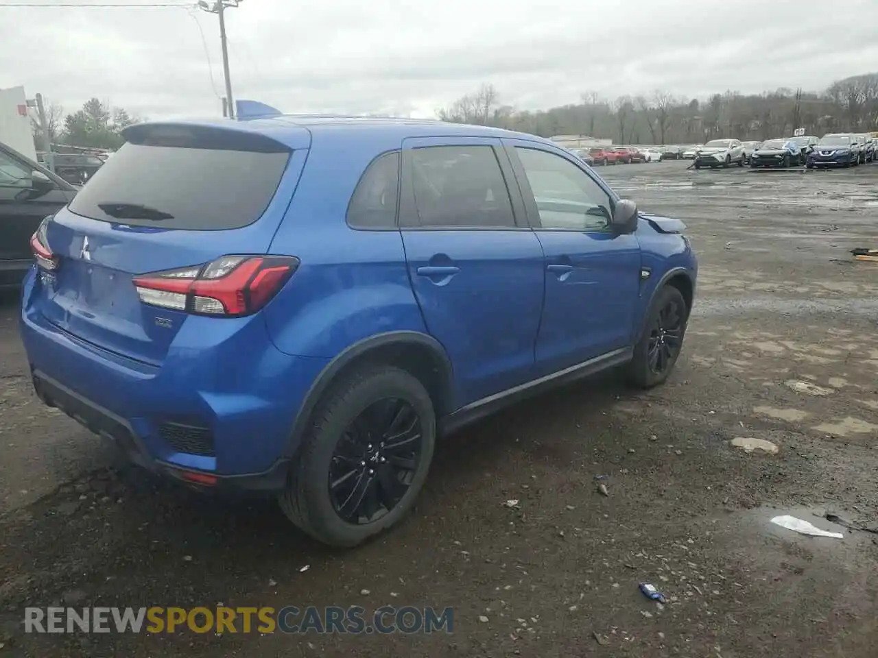 3 Photograph of a damaged car JA4APUAUXMU000427 MITSUBISHI OUTLANDER 2021