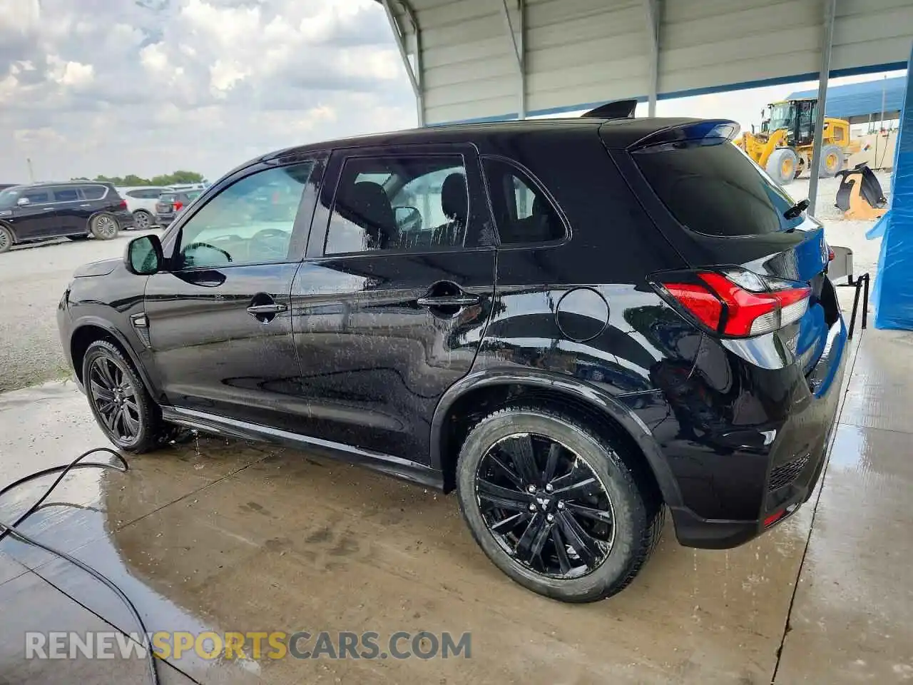 2 Photograph of a damaged car JA4APUAUXMU011637 MITSUBISHI OUTLANDER 2021