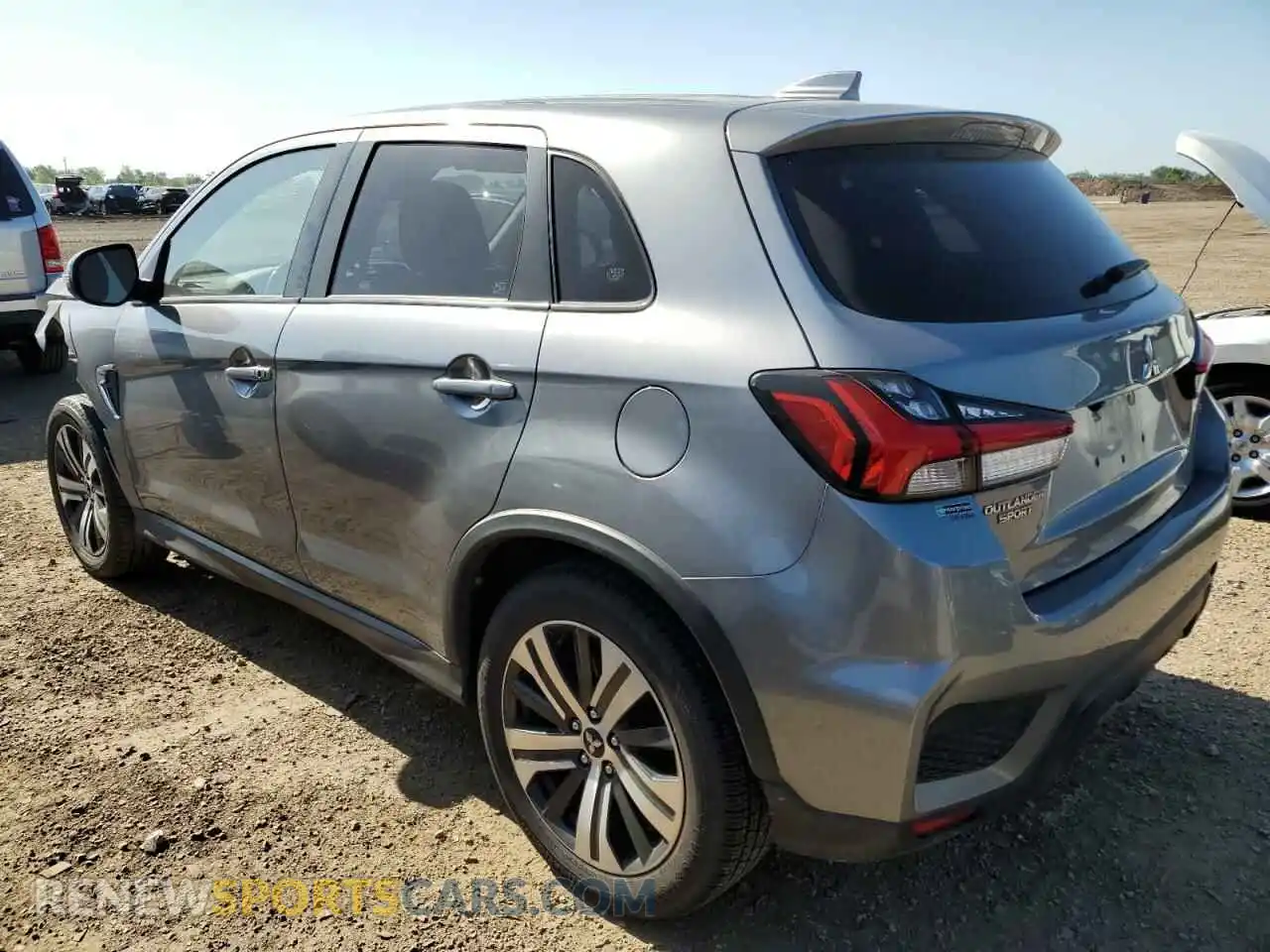 2 Photograph of a damaged car JA4APVAU0MU011555 MITSUBISHI OUTLANDER 2021