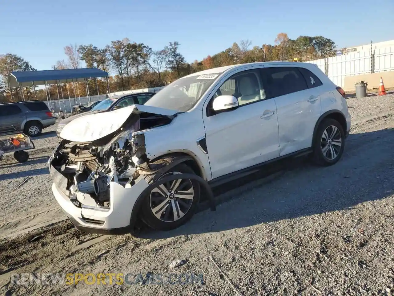 1 Photograph of a damaged car JA4APVAU1MU002380 MITSUBISHI OUTLANDER 2021
