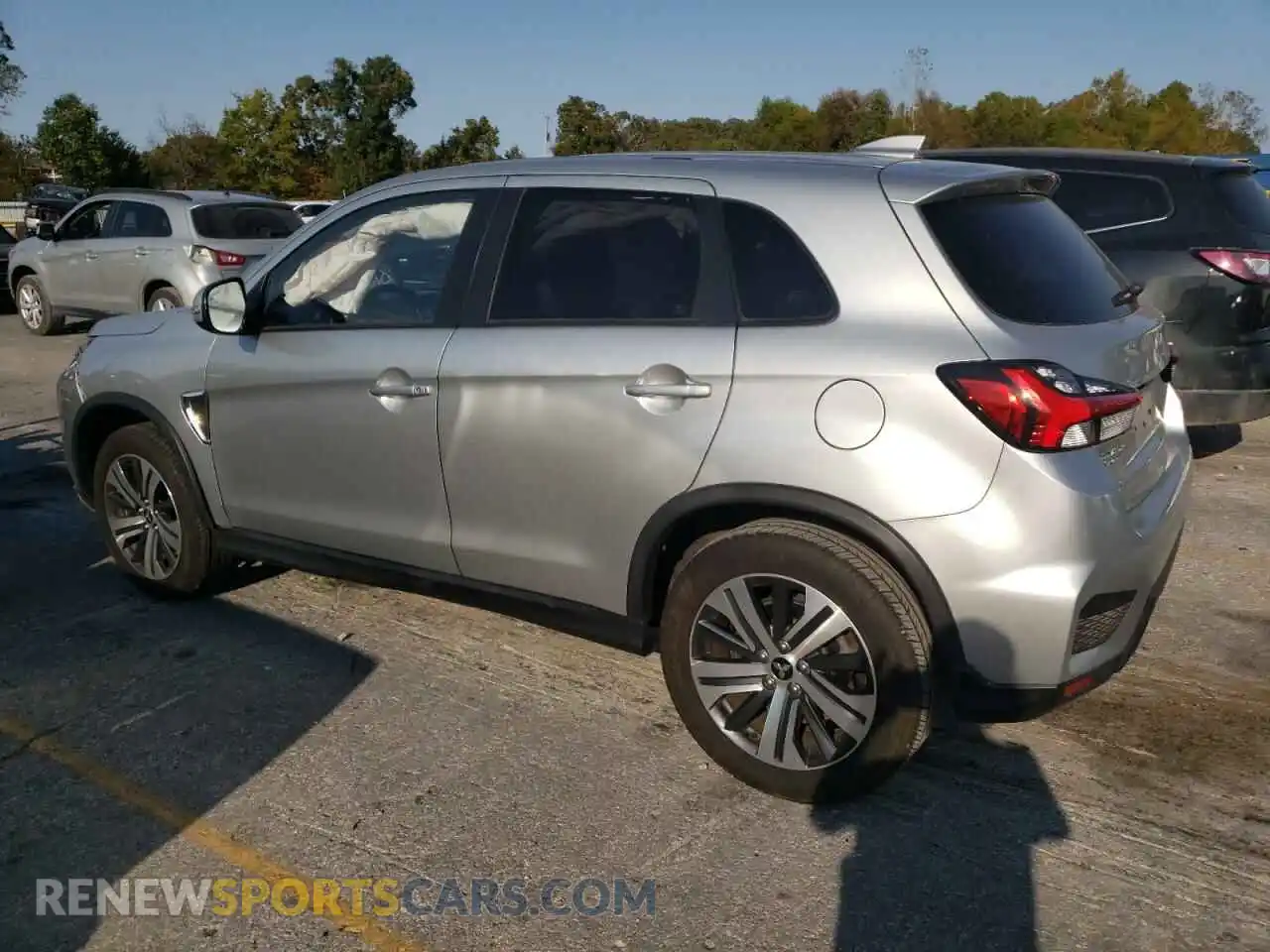 2 Photograph of a damaged car JA4APVAU2MU017809 MITSUBISHI OUTLANDER 2021