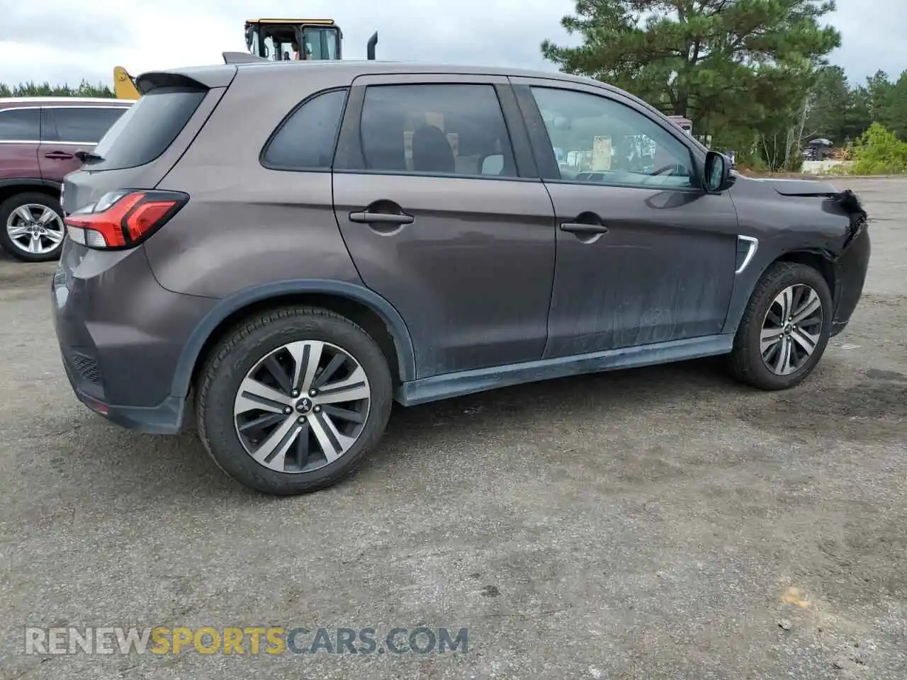 3 Photograph of a damaged car JA4APVAU6MU013794 MITSUBISHI OUTLANDER 2021