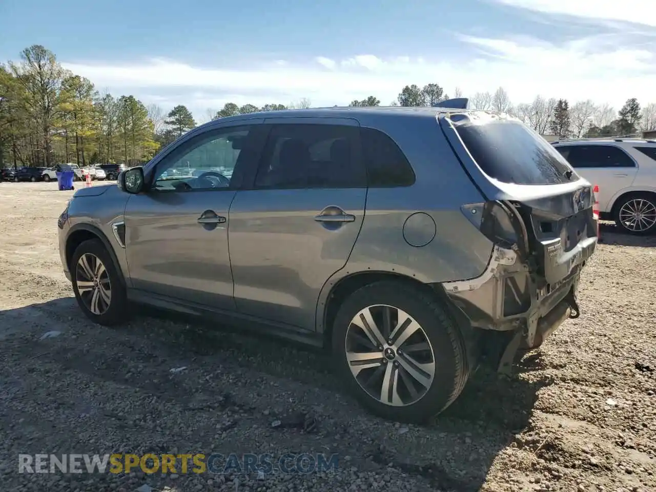 2 Photograph of a damaged car JA4APVAUXMU026340 MITSUBISHI OUTLANDER 2021