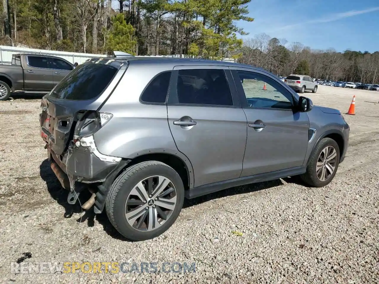3 Photograph of a damaged car JA4APVAUXMU026340 MITSUBISHI OUTLANDER 2021