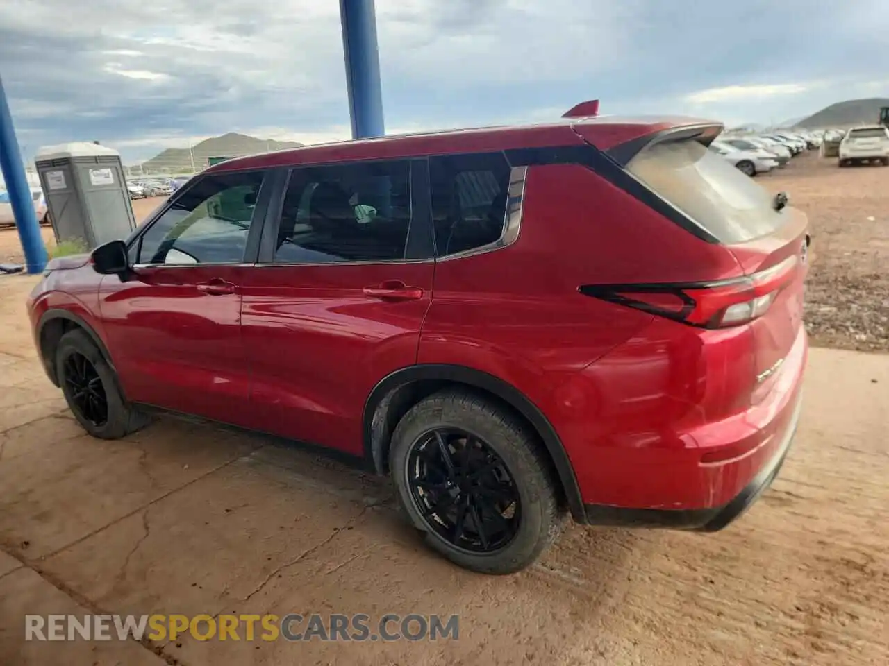 2 Photograph of a damaged car JA4J4TA8XNZ002589 MITSUBISHI OUTLANDER 2022