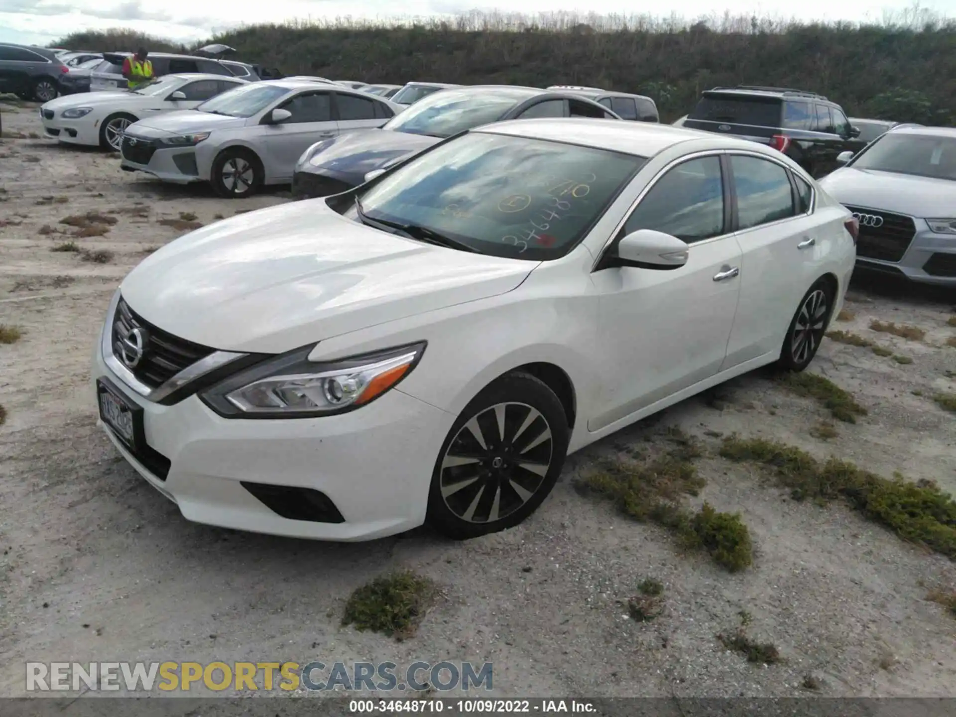 2 Photograph of a damaged car 1N4AL3AP0JC175119 NISSAN ALTIMA 2018