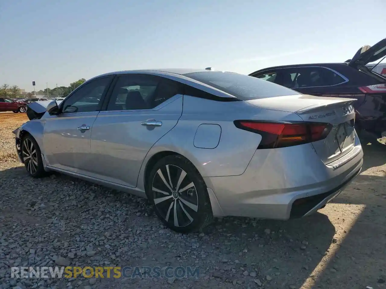 2 Photograph of a damaged car 1N4AL4FV2KC246836 NISSAN ALTIMA 2019