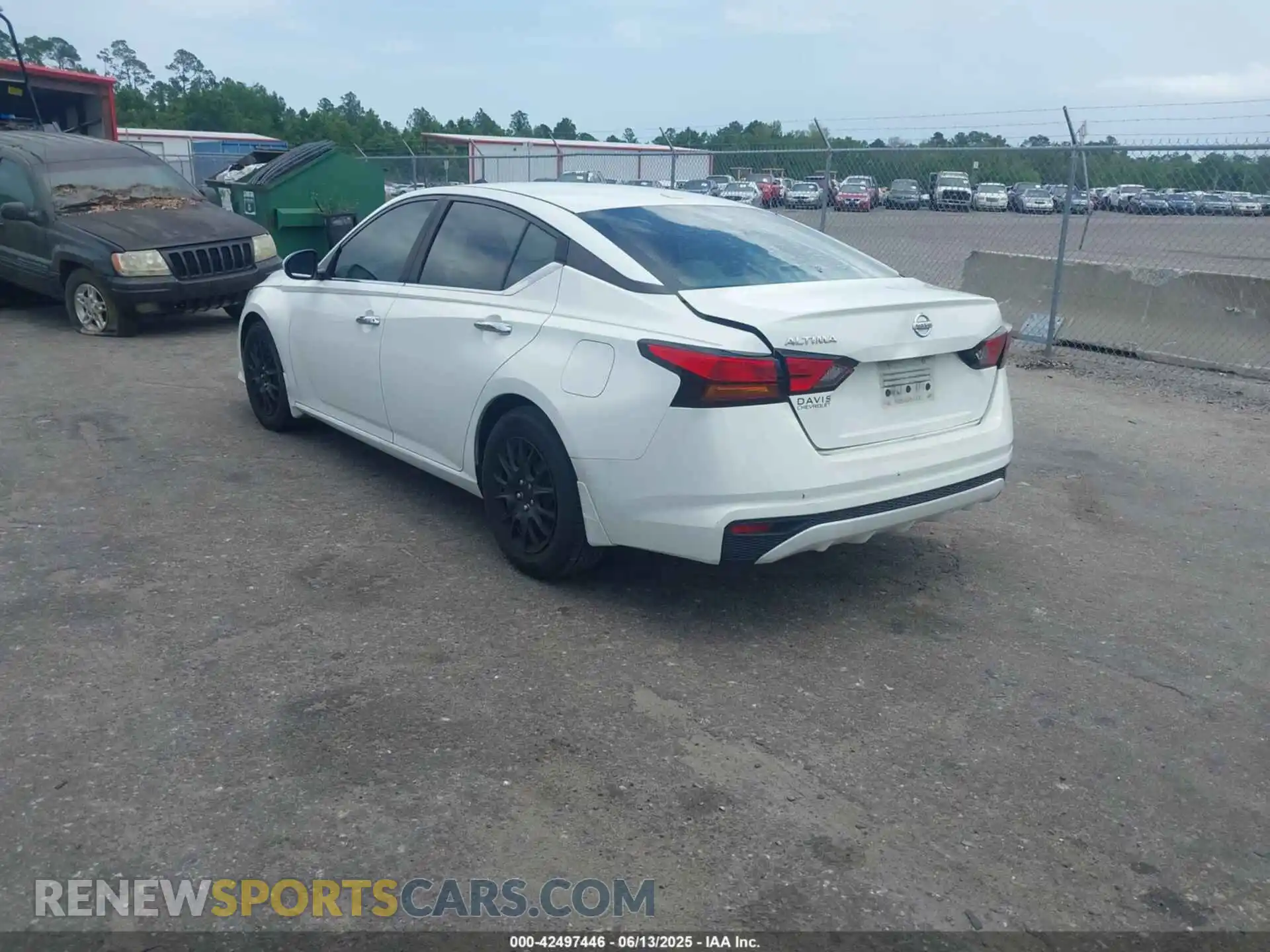 3 Фотография поврежденного автомобиля 1N4BL4BV2KC206752 NISSAN ALTIMA 2019