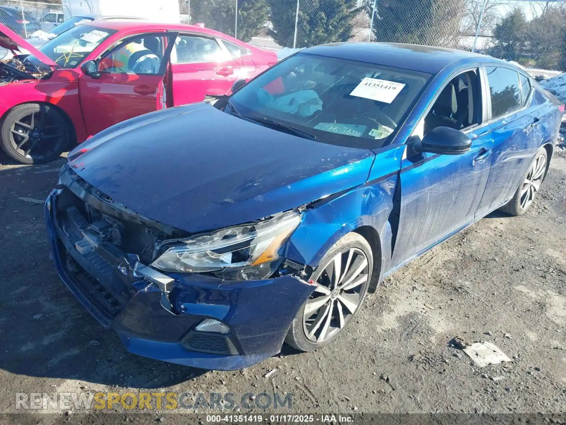 2 fotografías del automóvil dañado 1N4BL4CV2KC129542 NISSAN ALTIMA 2019