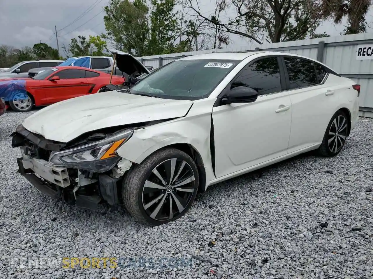 1 Photograph of a damaged car 1N4BL4CV8KC116116 NISSAN ALTIMA 2019