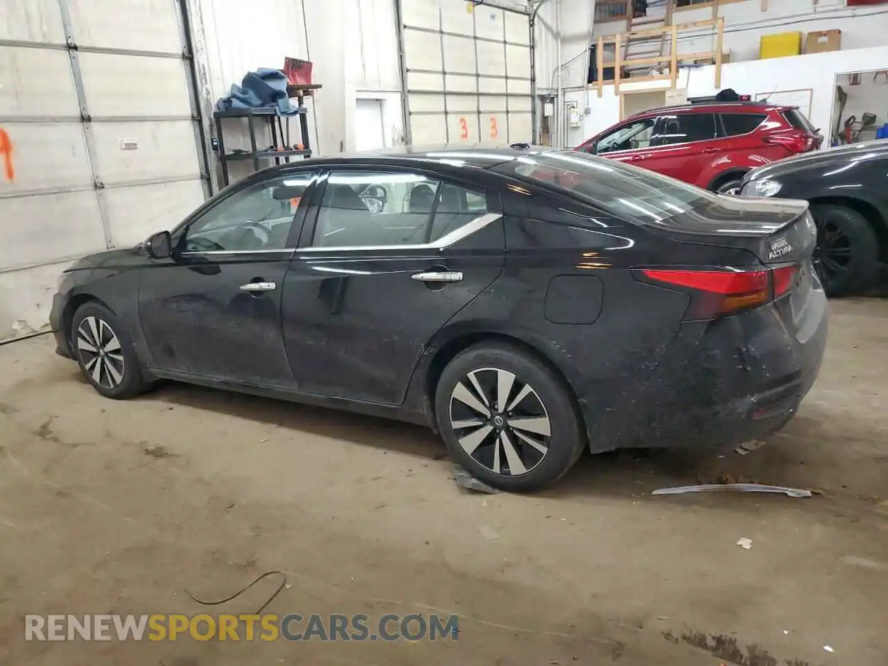 2 Photograph of a damaged car 1N4BL4DW2KC215568 NISSAN ALTIMA 2019