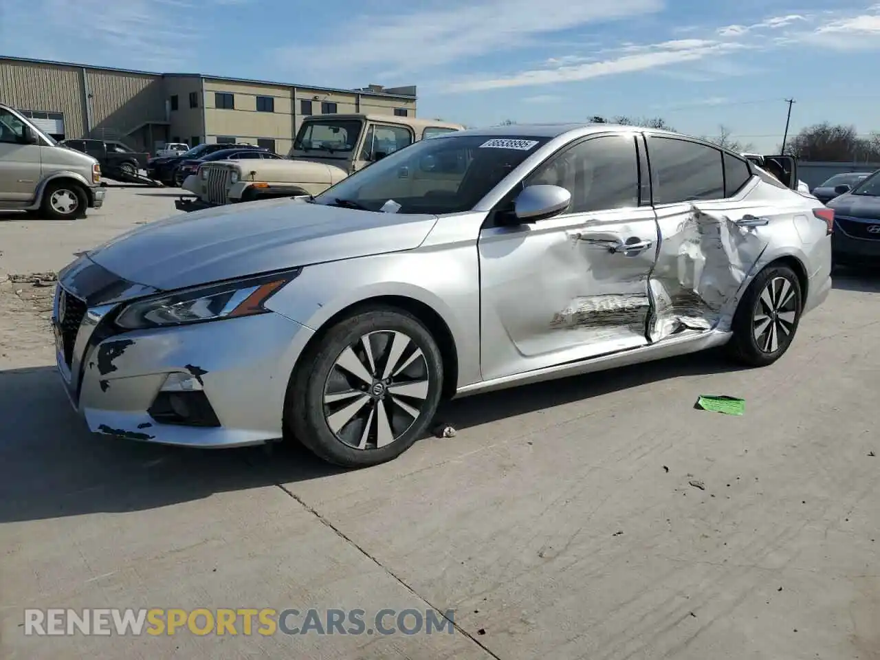 1 Photograph of a damaged car 1N4BL4EV7KC233473 NISSAN ALTIMA 2019