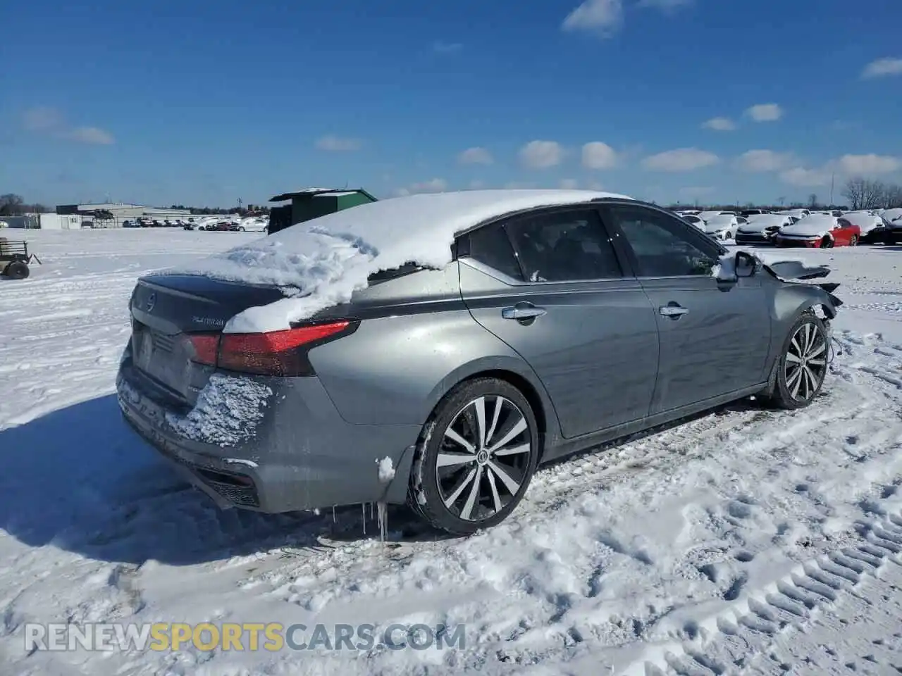 3 Photograph of a damaged car 1N4AL4FV0LC139625 NISSAN ALTIMA 2020