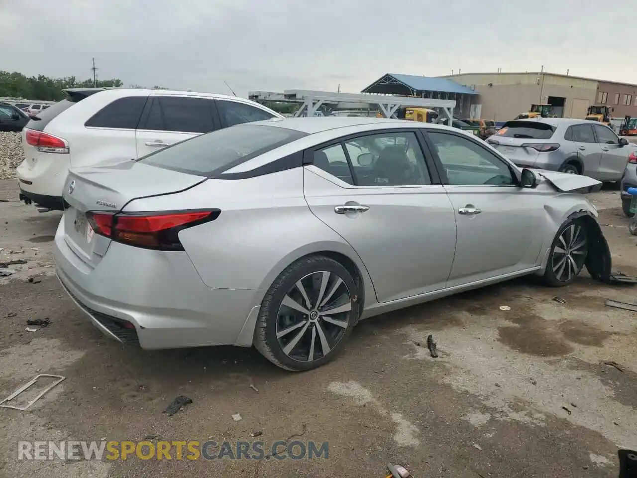 3 Photograph of a damaged car 1N4AL4FV0LC140029 NISSAN ALTIMA 2020