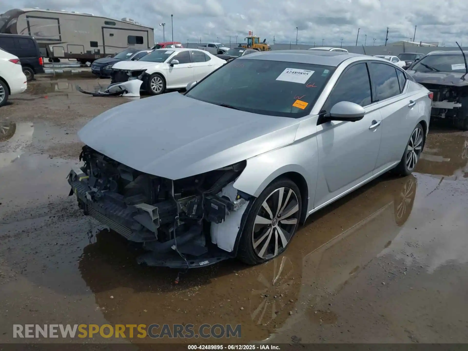 2 Photograph of a damaged car 1N4AL4FV2LN307480 NISSAN ALTIMA 2020