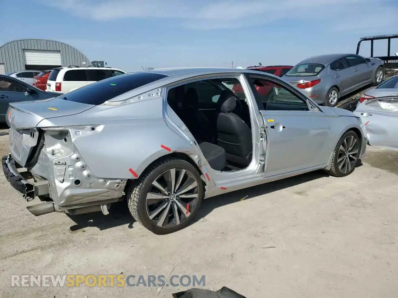 3 fotografías del automóvil dañado 1N4AL4FV6LC156381 NISSAN ALTIMA 2020
