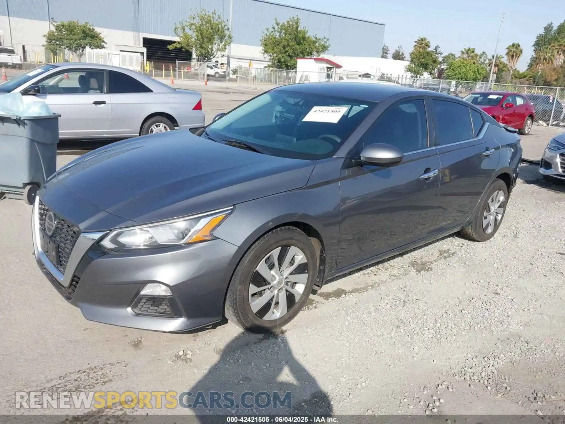 2 Photograph of a damaged car 1N4BL4BV4LC123776 NISSAN ALTIMA 2020