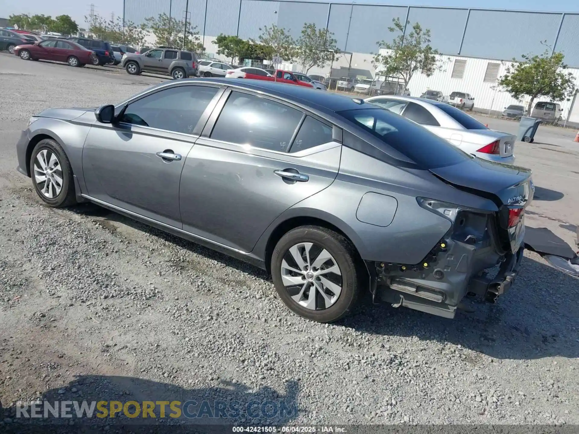 3 Photograph of a damaged car 1N4BL4BV4LC123776 NISSAN ALTIMA 2020