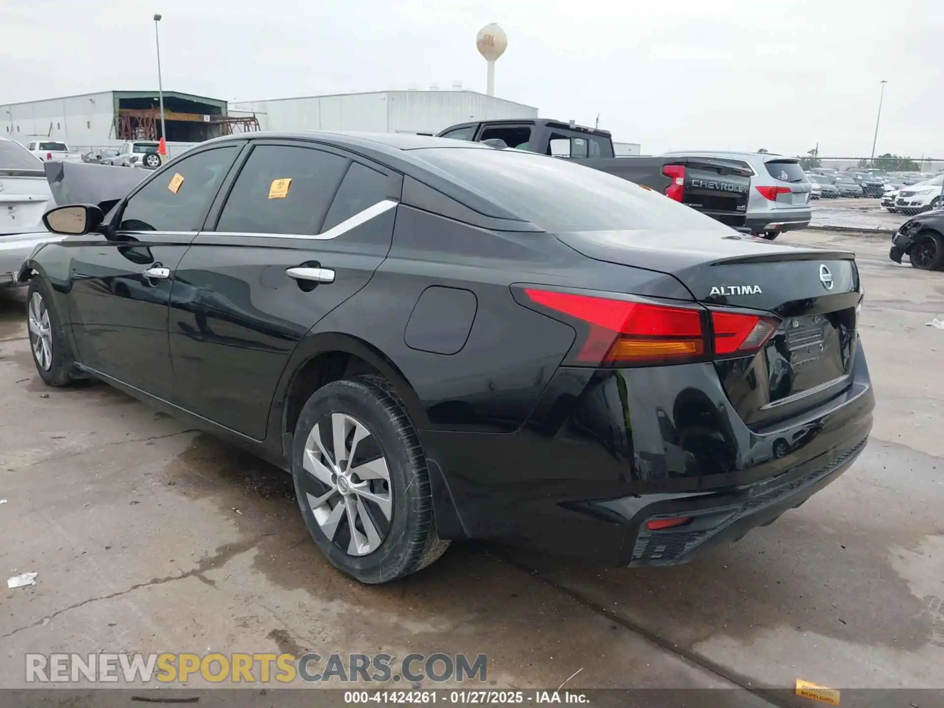 3 Photograph of a damaged car 1N4BL4BV5LC213969 NISSAN ALTIMA 2020